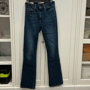 Levi's Dark wash high rise bootcut Women's Jeans